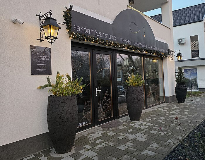 character_arterior_showroom_202501-1