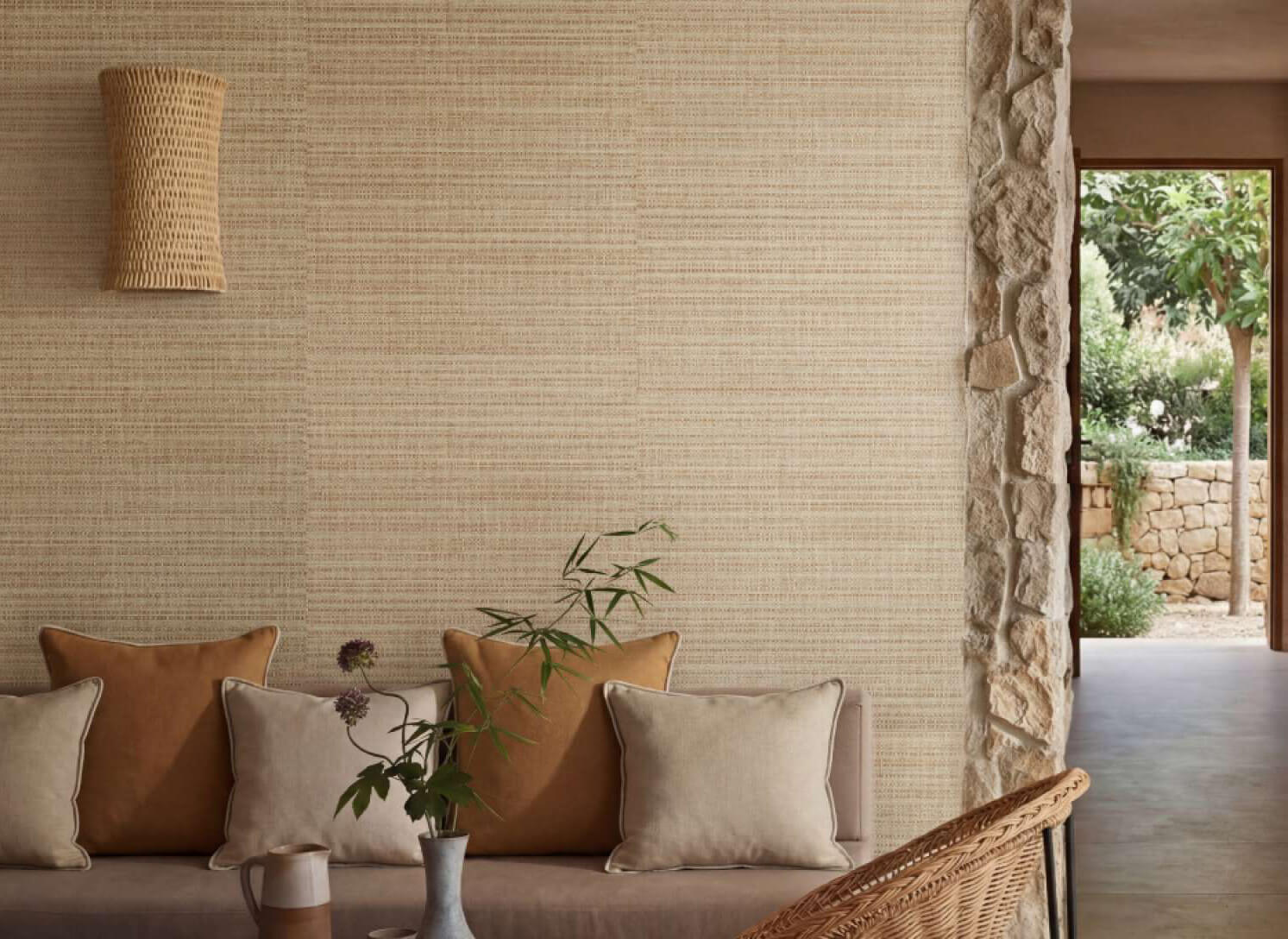 madagascar-arrowroot-raw-raffia