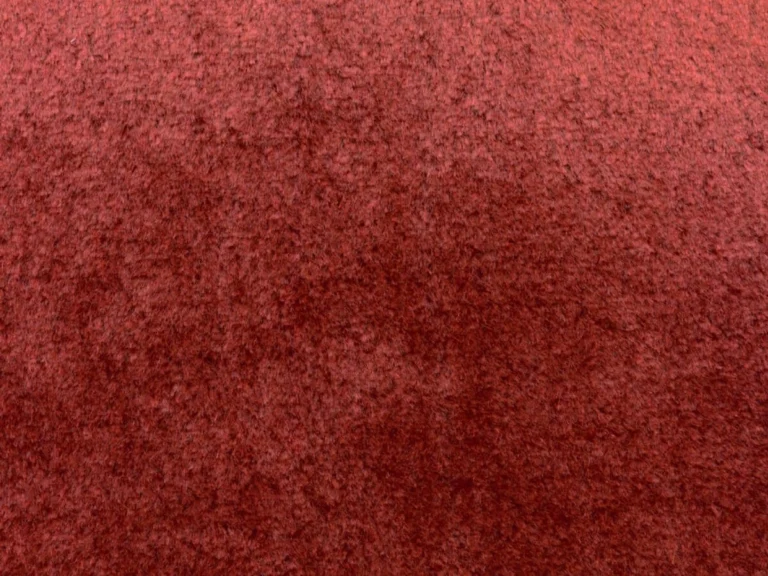 WO 108 32